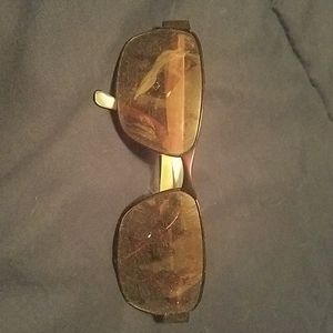 Maui Jim's black coral barley used